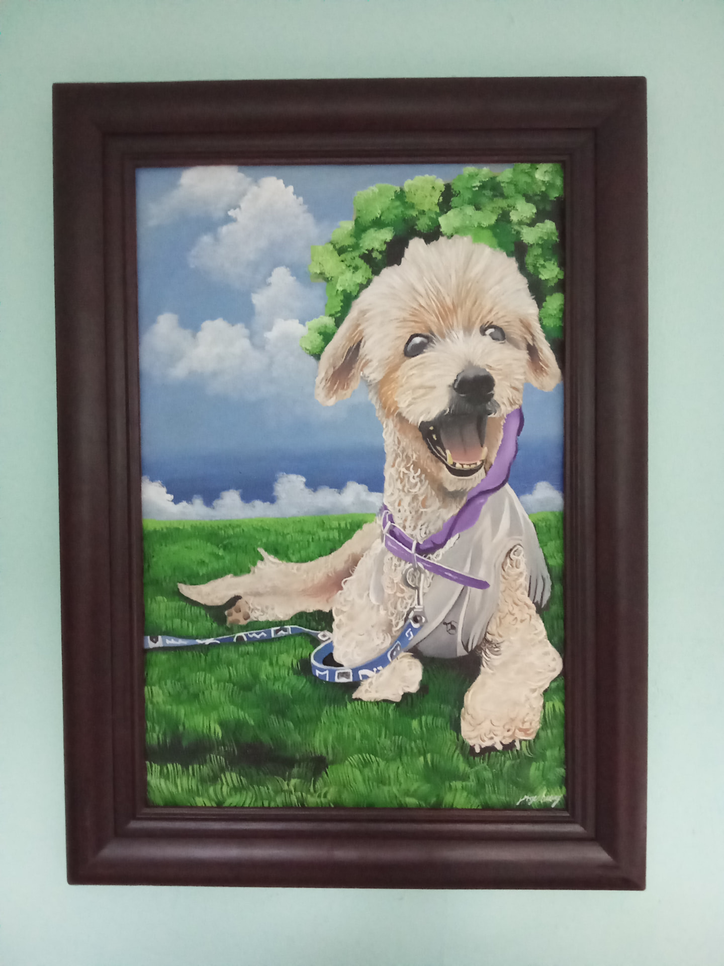 Retrato al óleo de un perro sobre el pasto